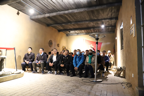 f68aec3ffc624a16a4c97271a96ccb3d.jpg