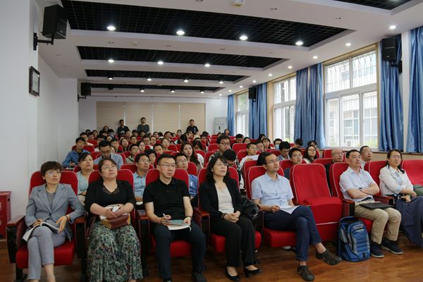 185f6c8627574cc7a6e721e6721e069b.jpg 会场.jpg