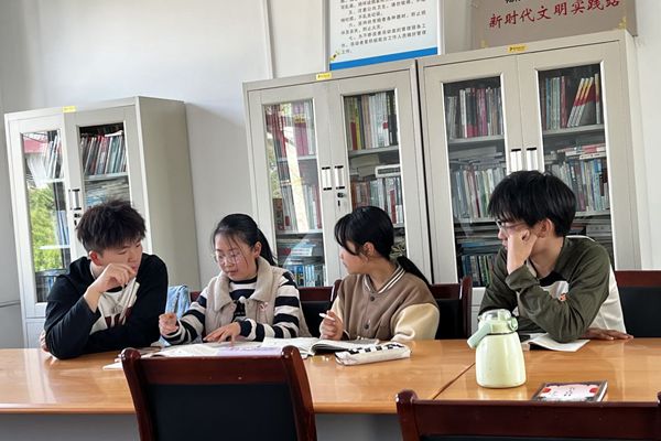 17558a35402c9d2d8d282a4a165d258a_副本.jpg